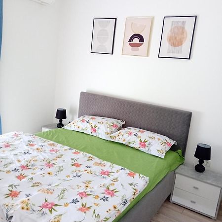 Apartament Adrian Баиле Феликс Экстерьер фото